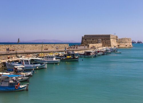 Athens & beach stay in Crete
